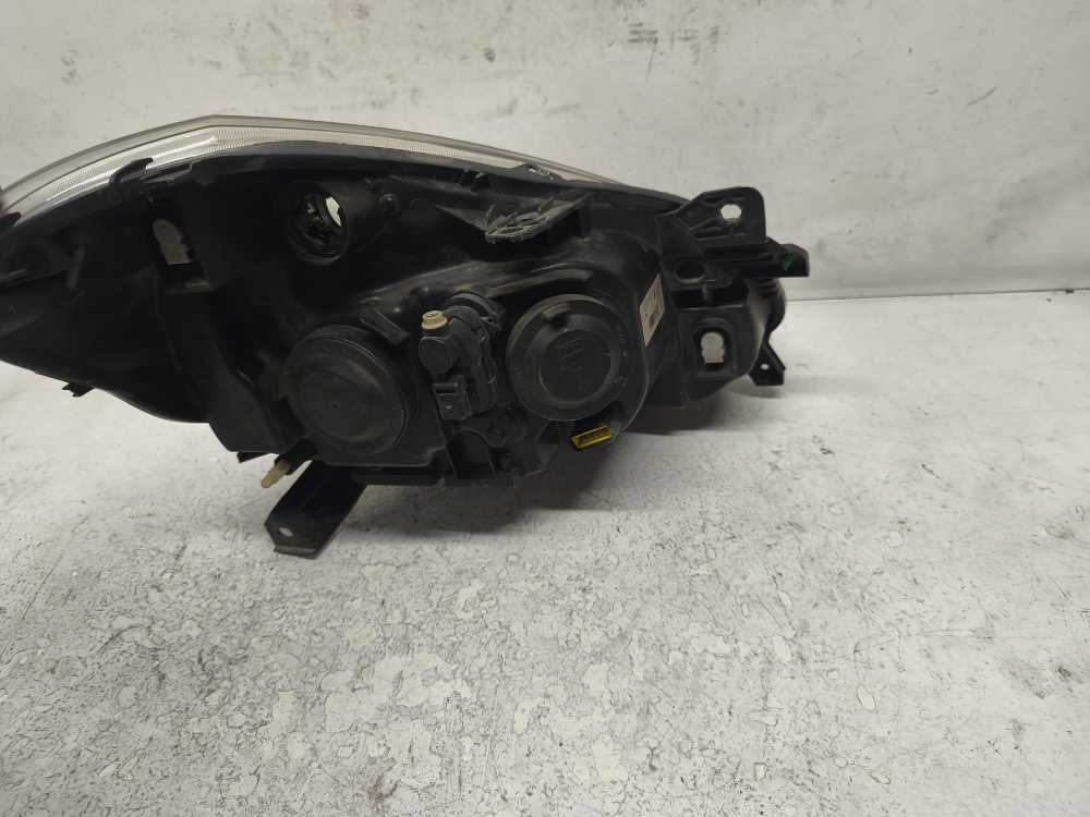 PHARE GAUCHE RENAULT - Vue 2